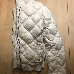Alo white puffer jacket
